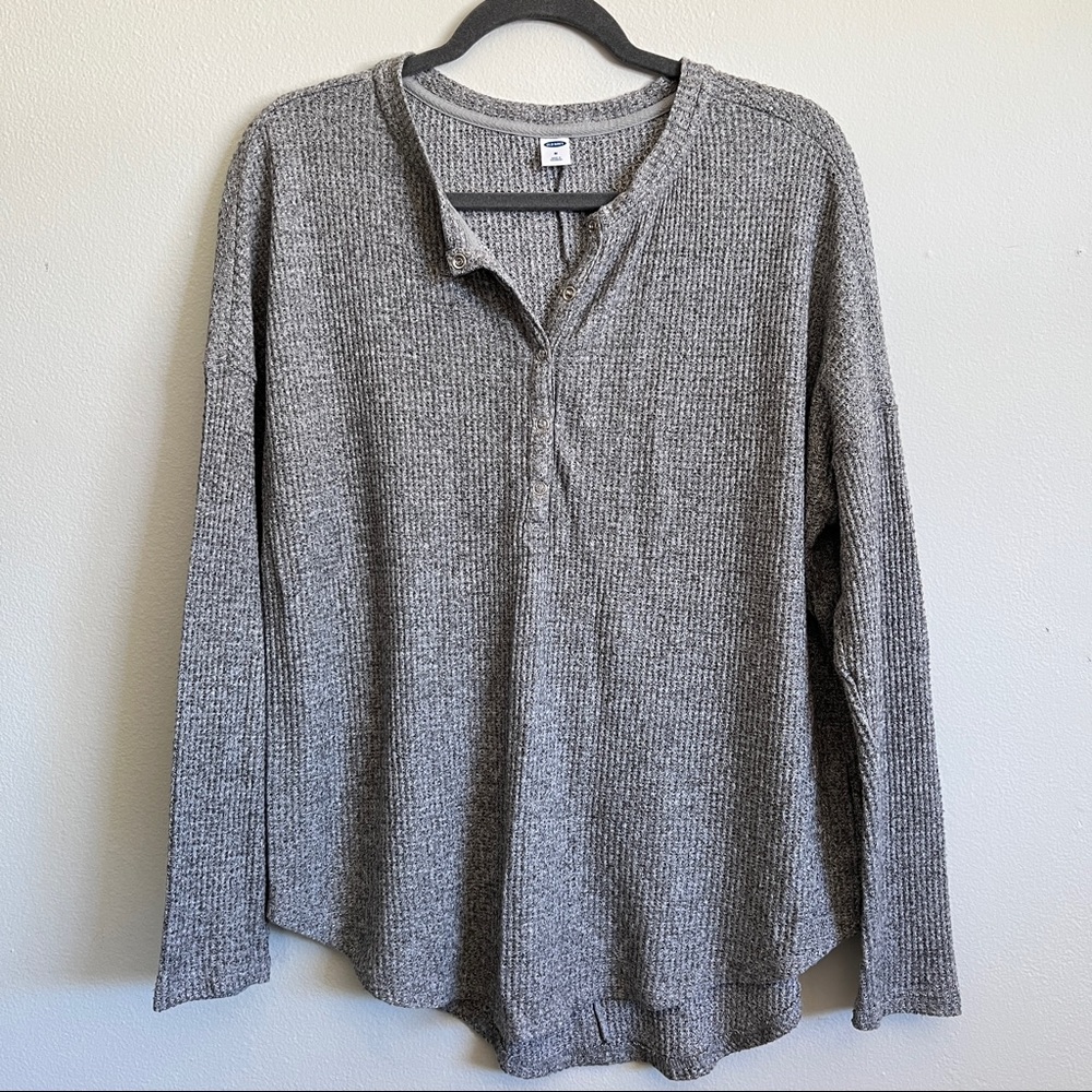 Old Navy | Waffle Knit Henley — Grey